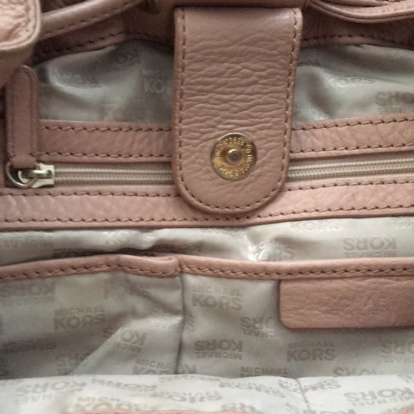 Michael Kors satchel bag - Picture 4 of 11